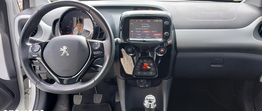Peugeot 108 cena 33000 przebieg: 53000, rok produkcji 2018 z Sandomierz małe 106